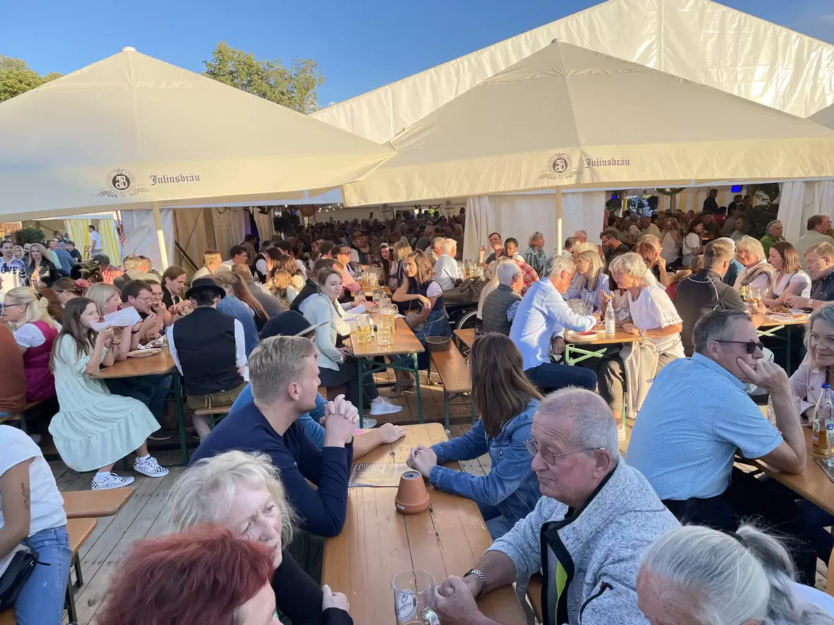 neuburger-volksfest-2023